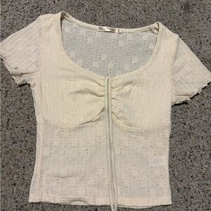 Heart & Hips Cream Lace Short Sleeve Top